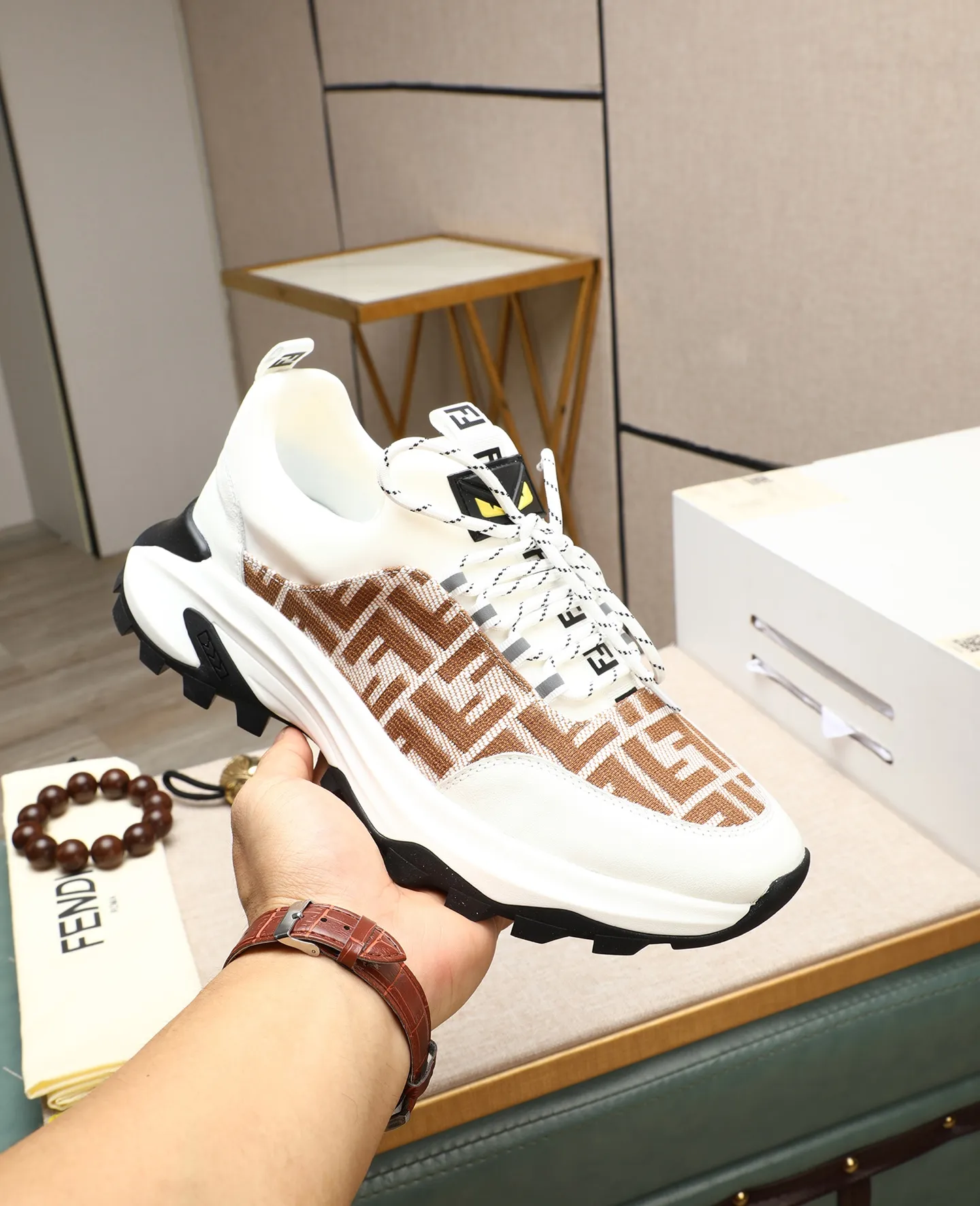 Men's shoes 💰460🕷🕷[FENDI] Fendi fashionable casual men's shoes 🇨🇳Original official website 1:1 model opening, new models are available first 💯Not high-profile but avant-garde, simple About low-key and fashionable, super versatile style 🌿 Made of original cowhide ➕ Pigskin lining 🎋 The version is comfortable on the feet, so rigorous for any small place, and the workmanship is first-class 🍍38-44 Large quantities in stock